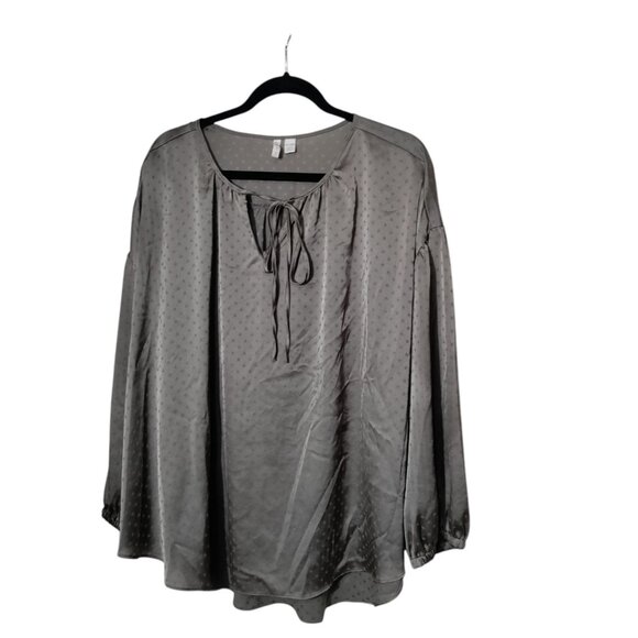 Cato Women's Gray On‎ Gray Star Print Long Sleeve Blouse Plus Size 18/20 - Picture 1 of 10